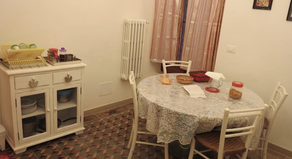 סולמונה B&B Del Teatro חדר תמונה