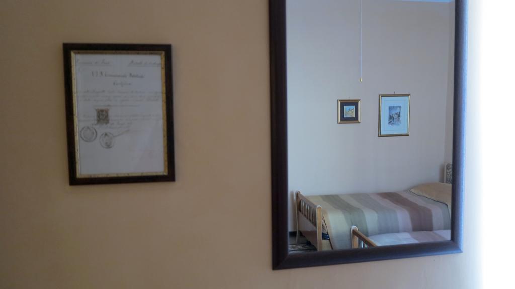סולמונה B&B Del Teatro חדר תמונה