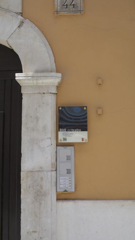 סולמונה B&B Del Teatro חדר תמונה