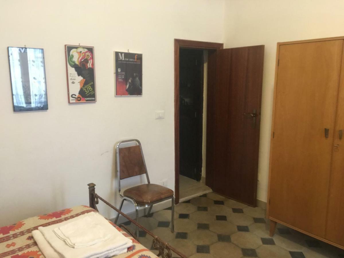סולמונה B&B Del Teatro מראה חיצוני תמונה