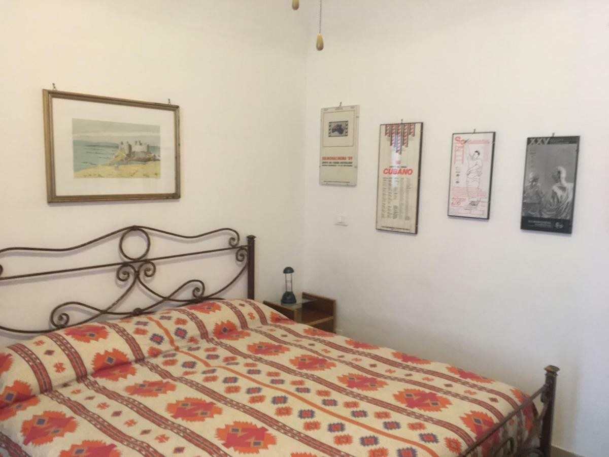 סולמונה B&B Del Teatro מראה חיצוני תמונה